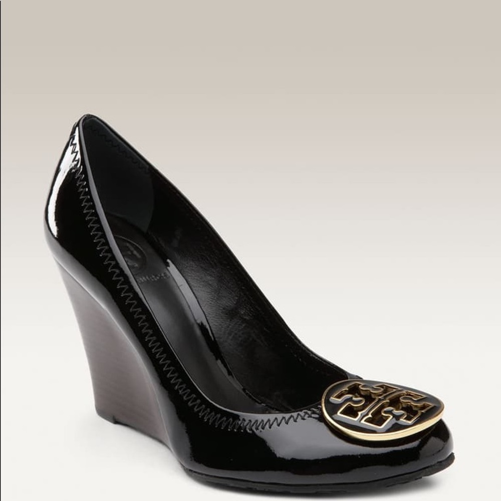 Tort Burch Chelsea Wedges Size 8.5
